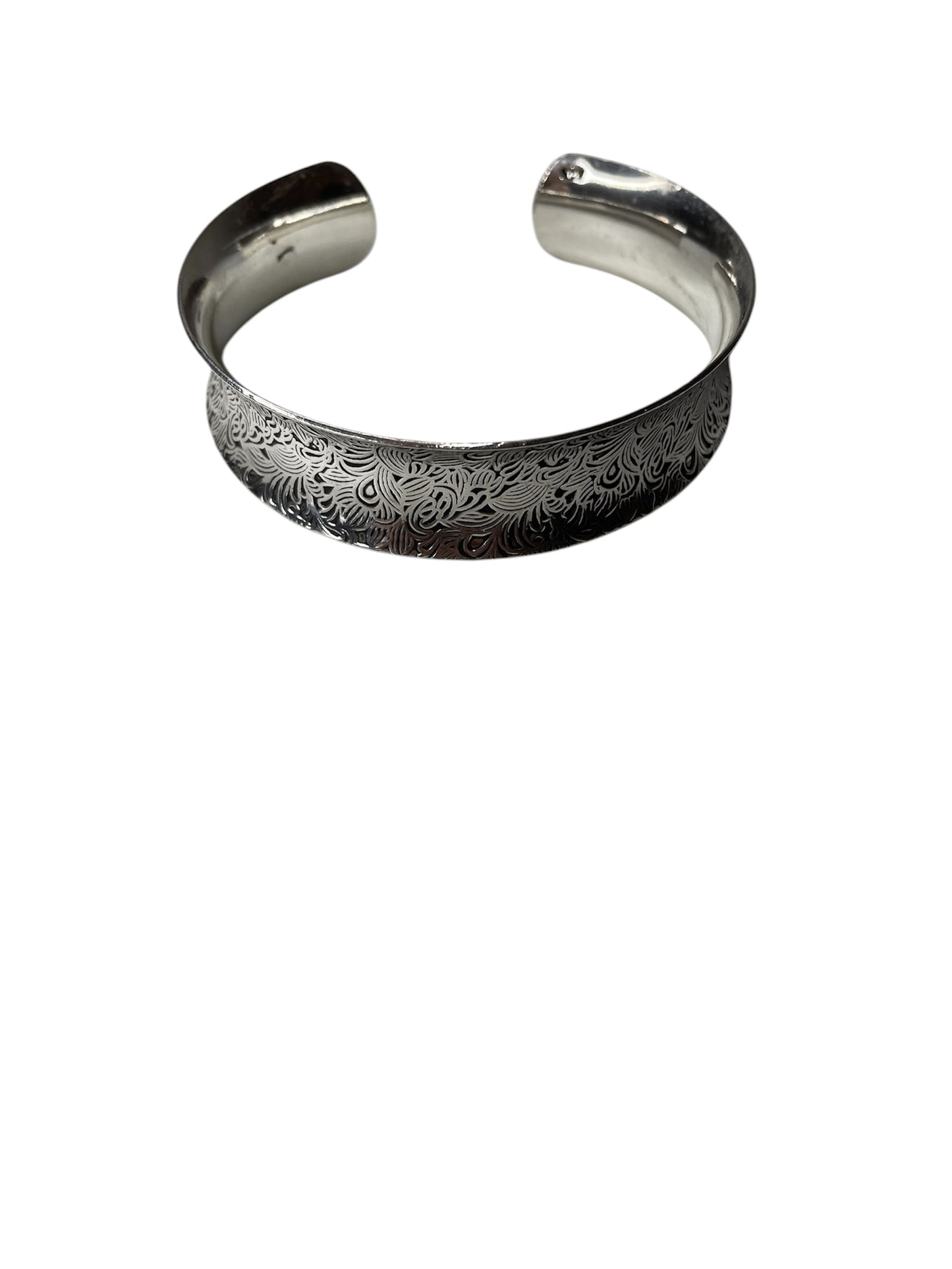 Handcrafted silver bracelet.