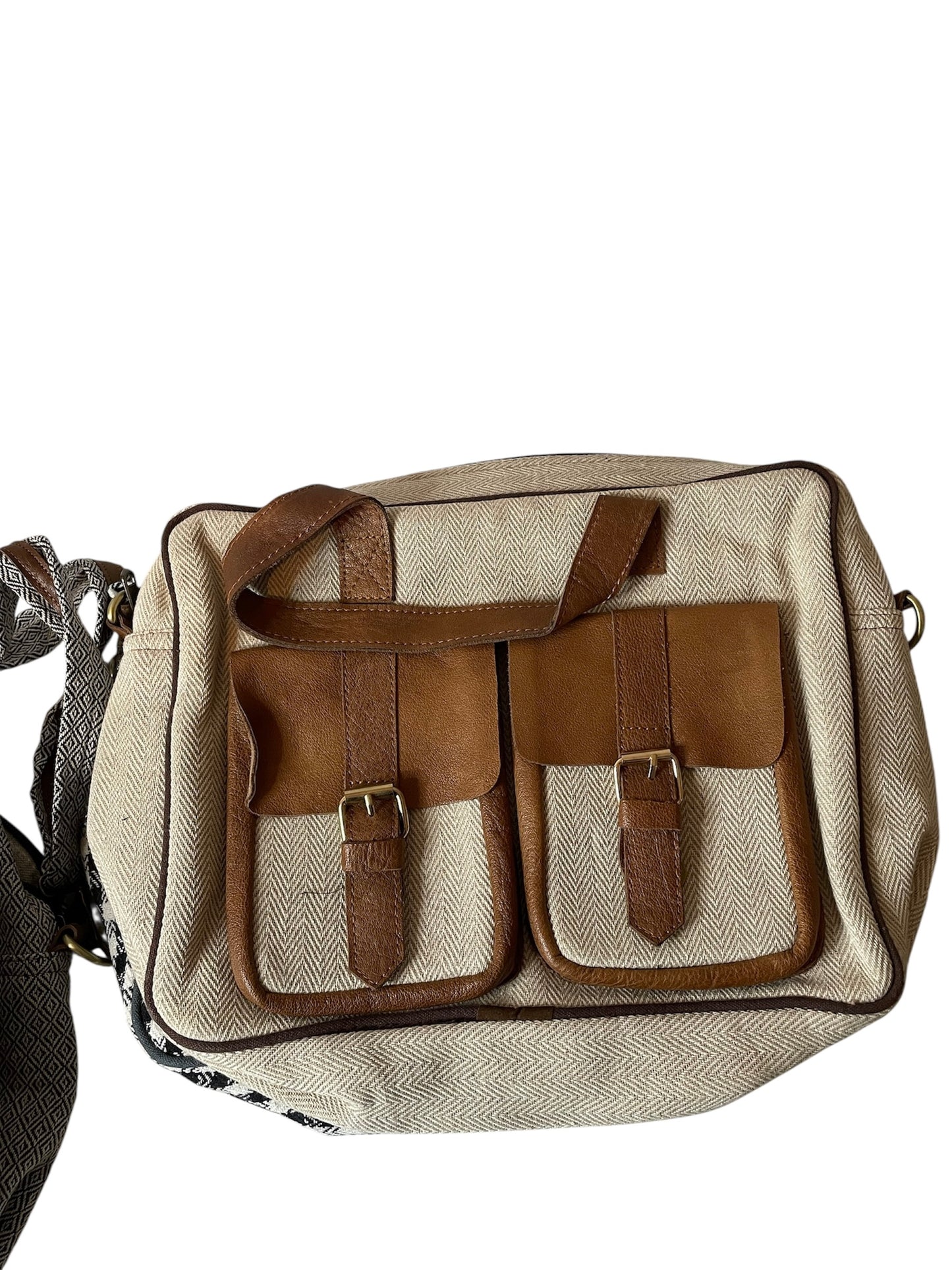 Hemp, leather & cotton laptop bag compact & stylish