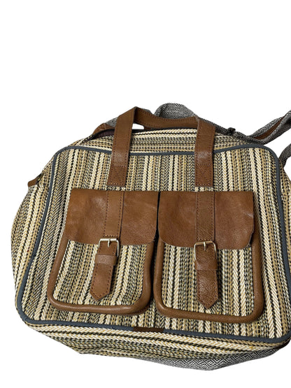 Hemp, leather & cotton laptop bag compact & stylish
